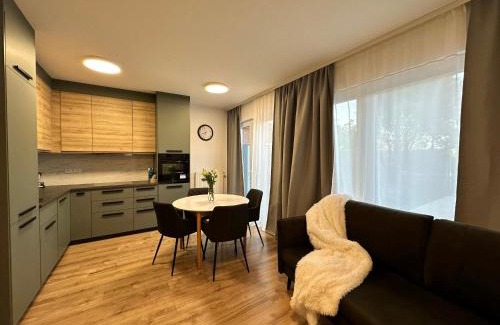 Pitkovice Apartment | IOS Garden