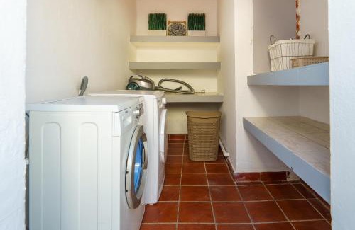 Sauzal Villa | Iris 8 House