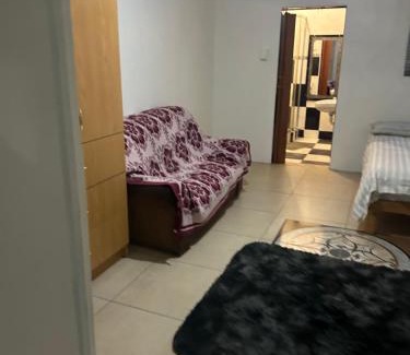 Belhar House | Iris Guest Room