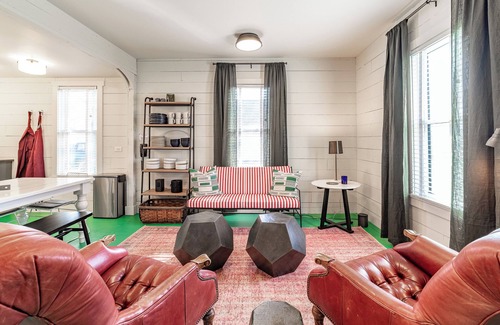 Three Oaks House | Irish Spring in Three Oaks