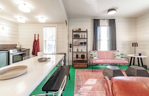 Three Oaks House | Irish Spring in Three Oaks