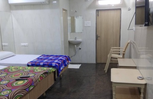 Nellore Hotel | iROOMZ GVK Residency