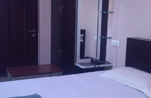 Kurnool Hotel | Iroomz Nagamayuri