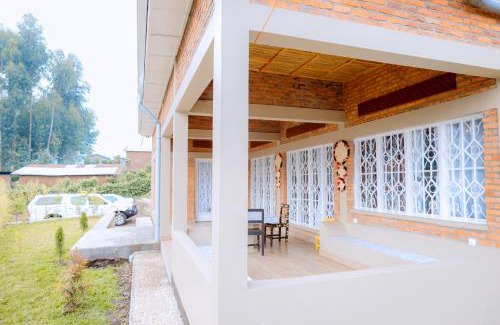 Ruhengeri Bed & Breakfast | Isange Paradise Resort