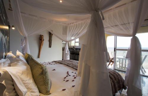 Maruleng Cabin | isiLimela Game Lodge