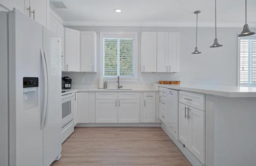 Islamorada Villa | Isla Key Lime - Waterfront Boutique Resort, Htd Pool, Dock, Walkable