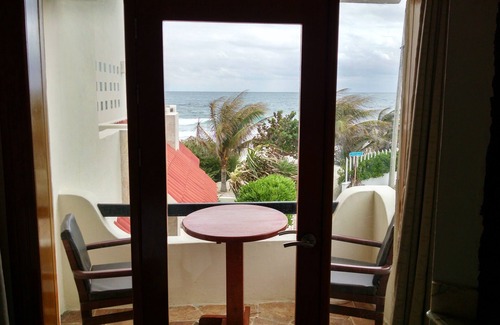 Colonia Salina Chica Villa | Isla Mujeres, Cancun 1-5 BR, Oceanfront Villa Pool, from $130