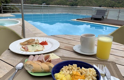 Prado House | Isla Privada al interior de Colombia en Prado Tolima