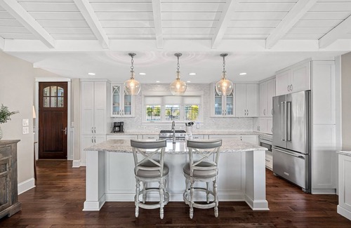 Terrell House | Island Breeze by SoCharm | Breathtaking/Expansive Lake Views