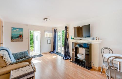 Chelmsford House | Island Lodge