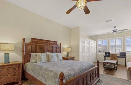 Cedar Key House | Island Time: Gulf Front Views Downtown with a Private Pool