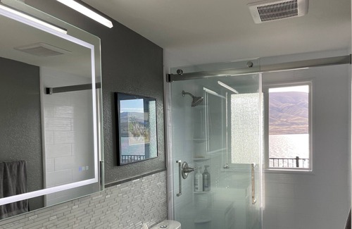 Desert Aire House | Island View