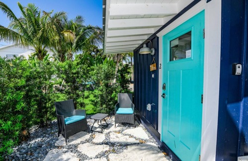 Holmes Beach Villa | Islands West Resort Villas by AMI Locals