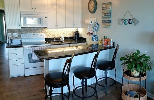 Isle of Palms Condo | Isle of Palms, SC Oceanfront Sea Cabin 226 - Best Place to Discover Charleston!