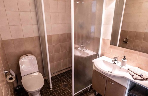 Kivipera Hotel | Isokenkäisten Klubi, Wilderness lodge