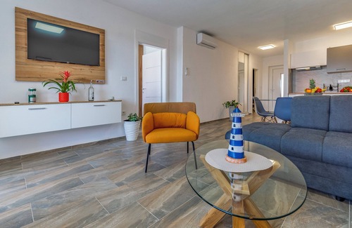 Loborika Villa | Istriensonne 0786 - Newly Built Semi-Detached House Double 2 with Private Pool