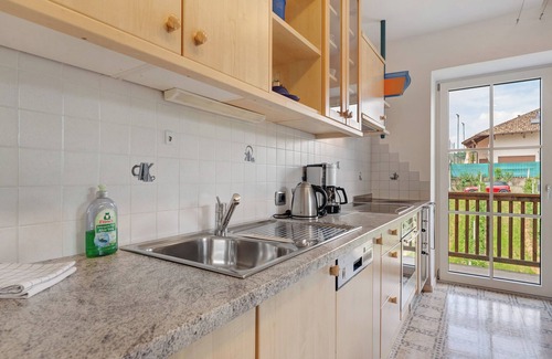 Castelvecchio Alto Apartment | Apartment 'Montiggl' with Mountain View, Wi-Fi and Air Conditioning