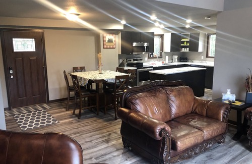 Wisconsin Dells House | IT'S A BARN GOOD TIME ~ Oustanding Vacation Rental!