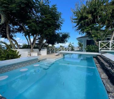 Las Terrenas Hotel | ITAKA LOMA BONITA