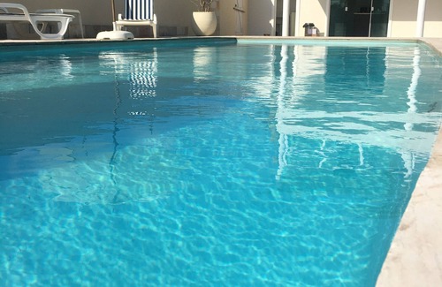 Cibratel II House | Itanhaém Wonderful Huge Pool Billiards, Wi-Fi, Sky, Lawn, Alarm