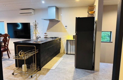 Itoshima Villa | Itoshima at the foot of the sky! Rooftop panorama Open-air bath Sauna with spectacular view BBQ Pets allowed 16 people 5 parking spaces Miraculous view