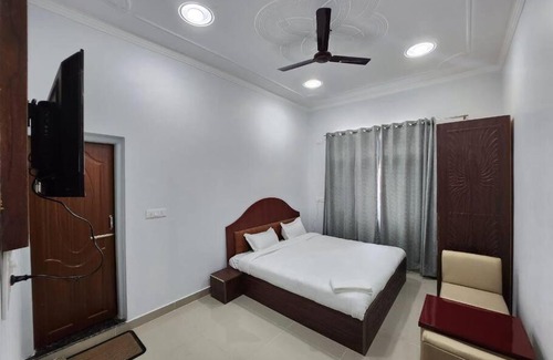 Srinagar Apartment | Its quite awesome place to stay