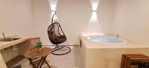 Luis Donaldo Colosio Apartment | Itzamná Suite Deluxe con Jacuzzi