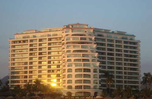 Ixtapa Condo | Ixtapa 2 BR Bay View Grand Residencial Luxury Condo BVG