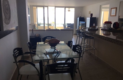 Ixtapa Condo | IXTAPA-MONARCA Relaxing BEACHFRONT CONDO with awesome view