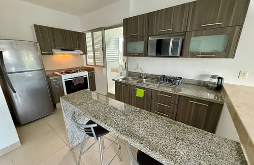 Downtown Cancun Apartment | J-304 Deluxe 2 Bed 2 Bath Suite (Large outdoor Pool)