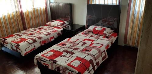 Sibu House | J & I Roomstay 2 Person with shared bathroom