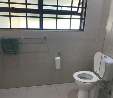 Pietermaritzburg House | J & J's Paradise Guesthouse pmb