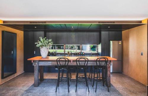 Barrengarry Villa | Jacaranda at Barranca - Luxury Villa