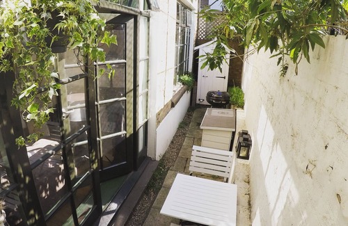 Mildmay Apartment | Jack's Place - Luxury Industrial Style 1 bed Flat