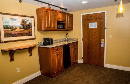Pulaski Hotel | Jackson Park Inn, an Ascend Collection Hotel