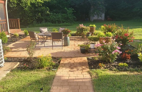 Langston Bed & Breakfast | Jacob's Suite at Ballards by The Lake