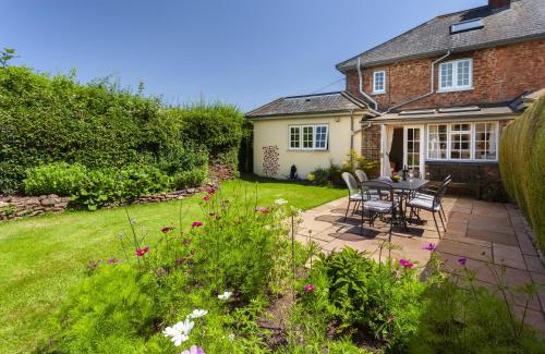 Fiddington House | Jacobs Pond, Near Monksilver