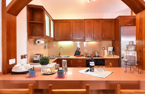 Maspalomas Villa | Jacuzzi Garden Holiday Home