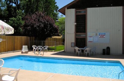 Jamestown Hotel | Jamestown Railtown Motel