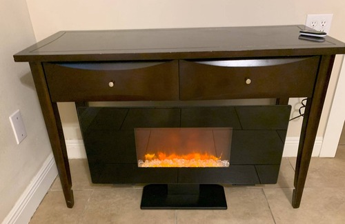 Gautier House | Jan's Cozy Cottage on the edge of town!