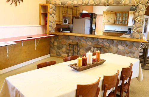 Benson County Cabin | Jan's RV Park and Lodge near Devil's Lake