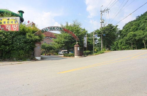 Jangseong Hotel | Jangseong Suseok Motel
