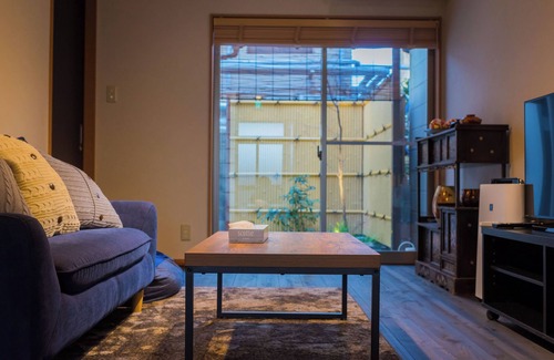 Higashiyama Villa | Japanese-style Villa 80㎡ with garden, close to the Kyomizu area & Four Seasons.