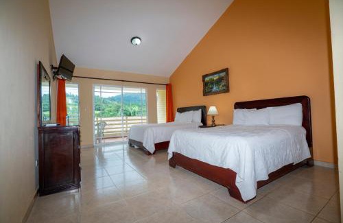 Jarabacoa Hotel | Jarabacoa River Club & Resort