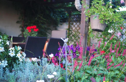 Jarmen Apartment | Jarmen Ferienwohnung