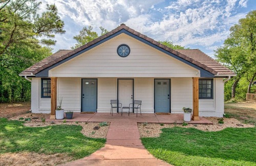 Ramona Cabin | Jarrett Farm Resort - Suite 5