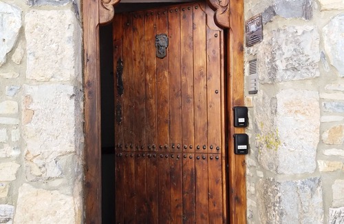 Formiche Alto Apartment | Javalambre. Espacioso Apartamento con Terraza a los Pies de la Sierra