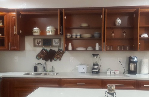 Miami Gardens House | Jazzy Escapes (with pool) near Hard Rock Stadium