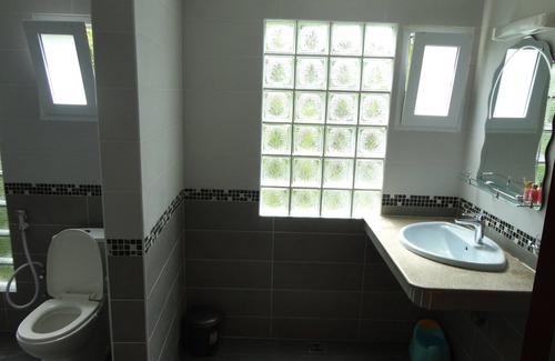 Ambaro House | Jazzybeach Hotel