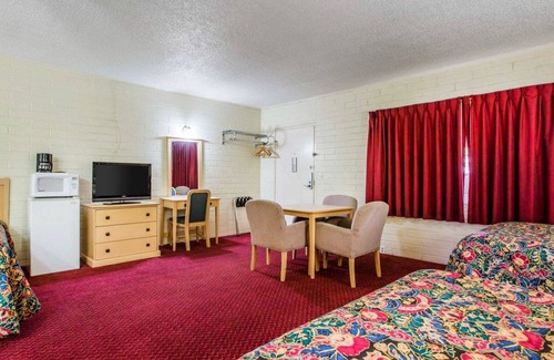 Yreka Hotel | Jefferson Inn